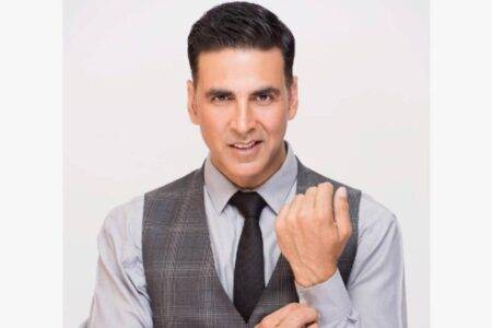 Akshay Kumar Donates To Gautam Gambhir Faoundation