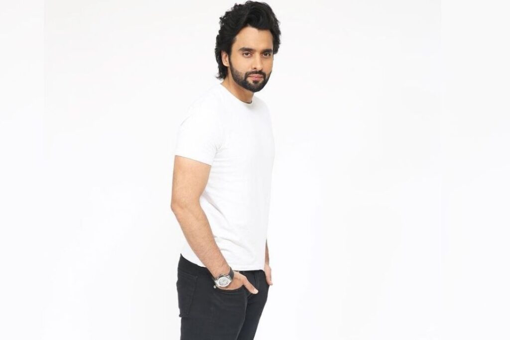 Jackky Bhagnani accused by model of Rape and Molestation