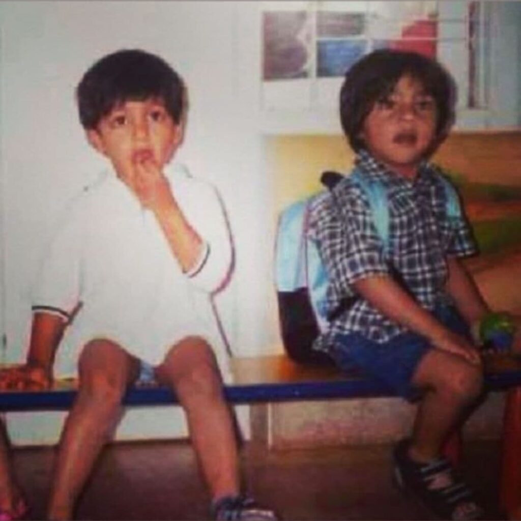 Aryan Khan & AHaan panday Cute Childhood picture