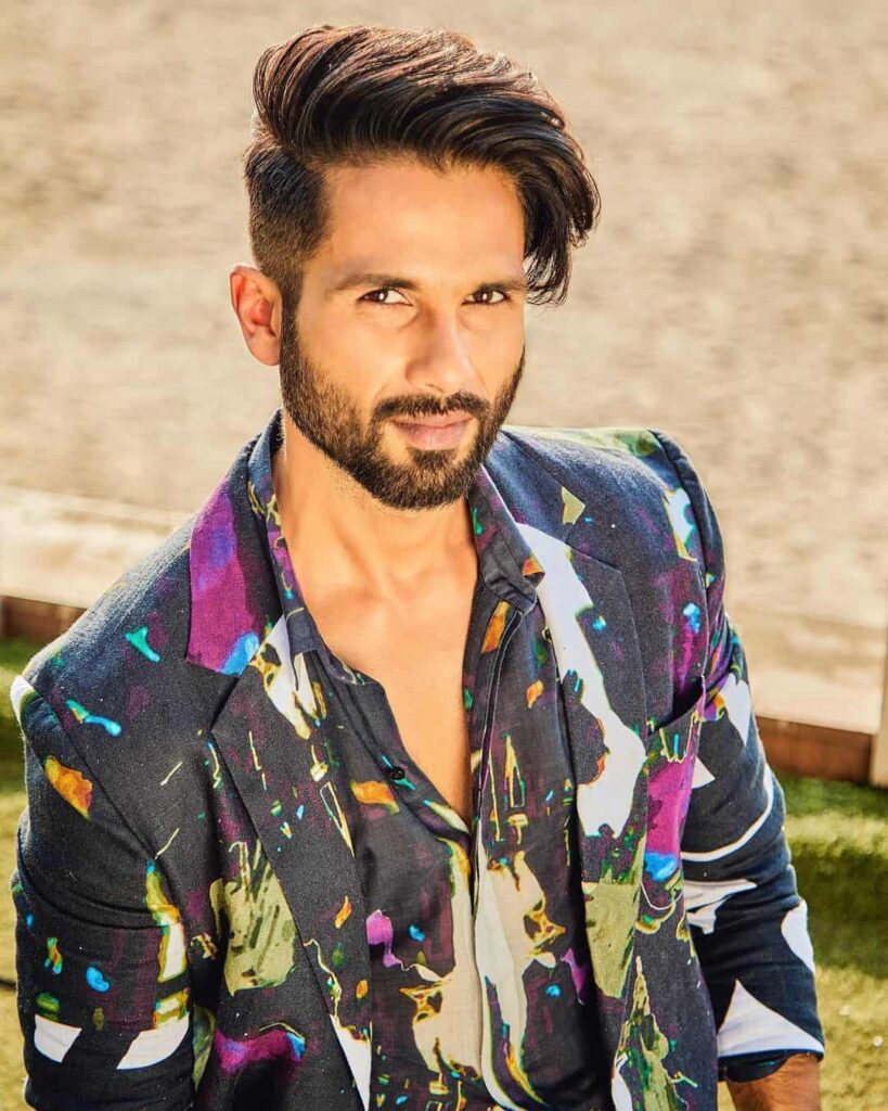 Shahid Kapoor Instagram Photos sexy look