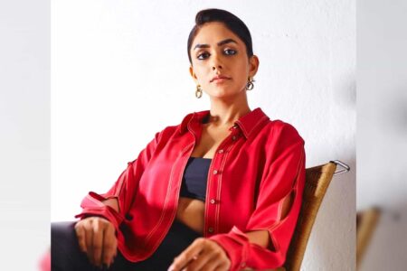 Jersey Actress Mrunal Thakur Instagram Photos