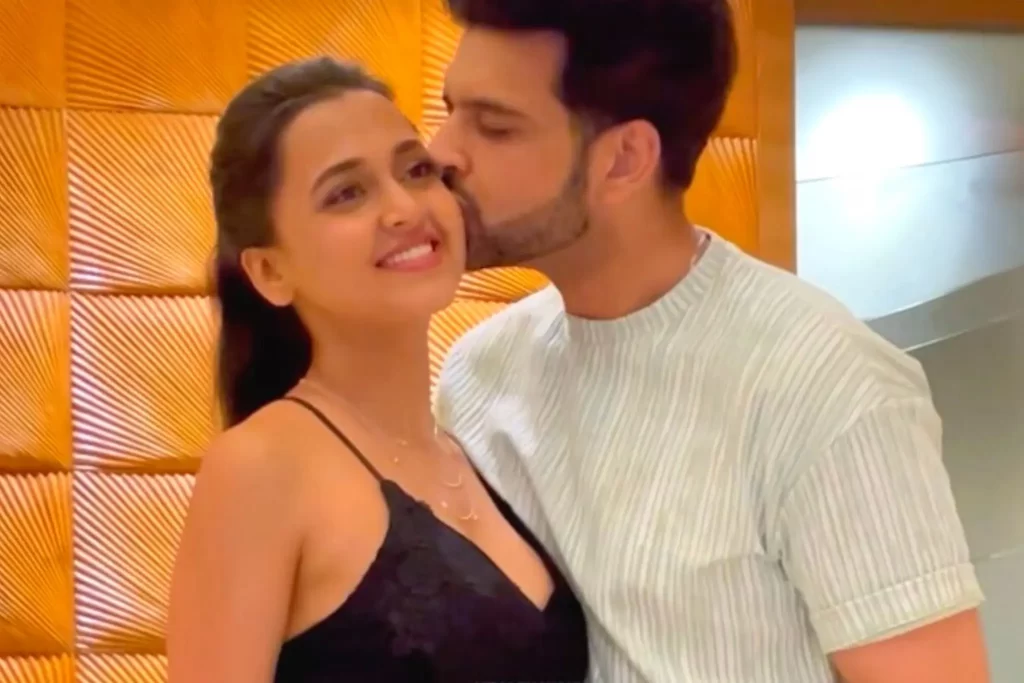 Tejasswi Prakash Celebrates Her Birthday With BF Karan Kundrra In Goa And You Can't Miss These Adorable Videos